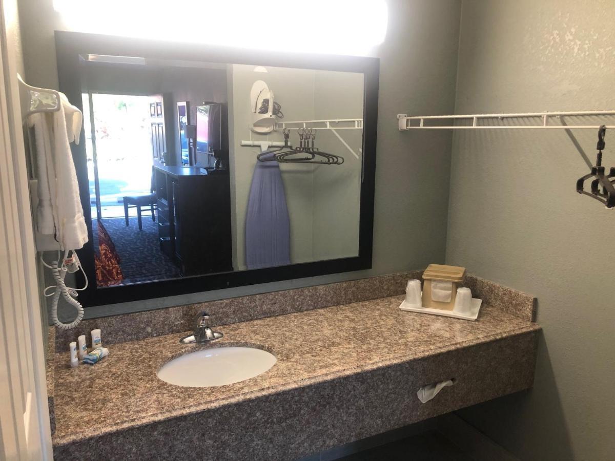 Brandon Motor Lodge Экстерьер фото